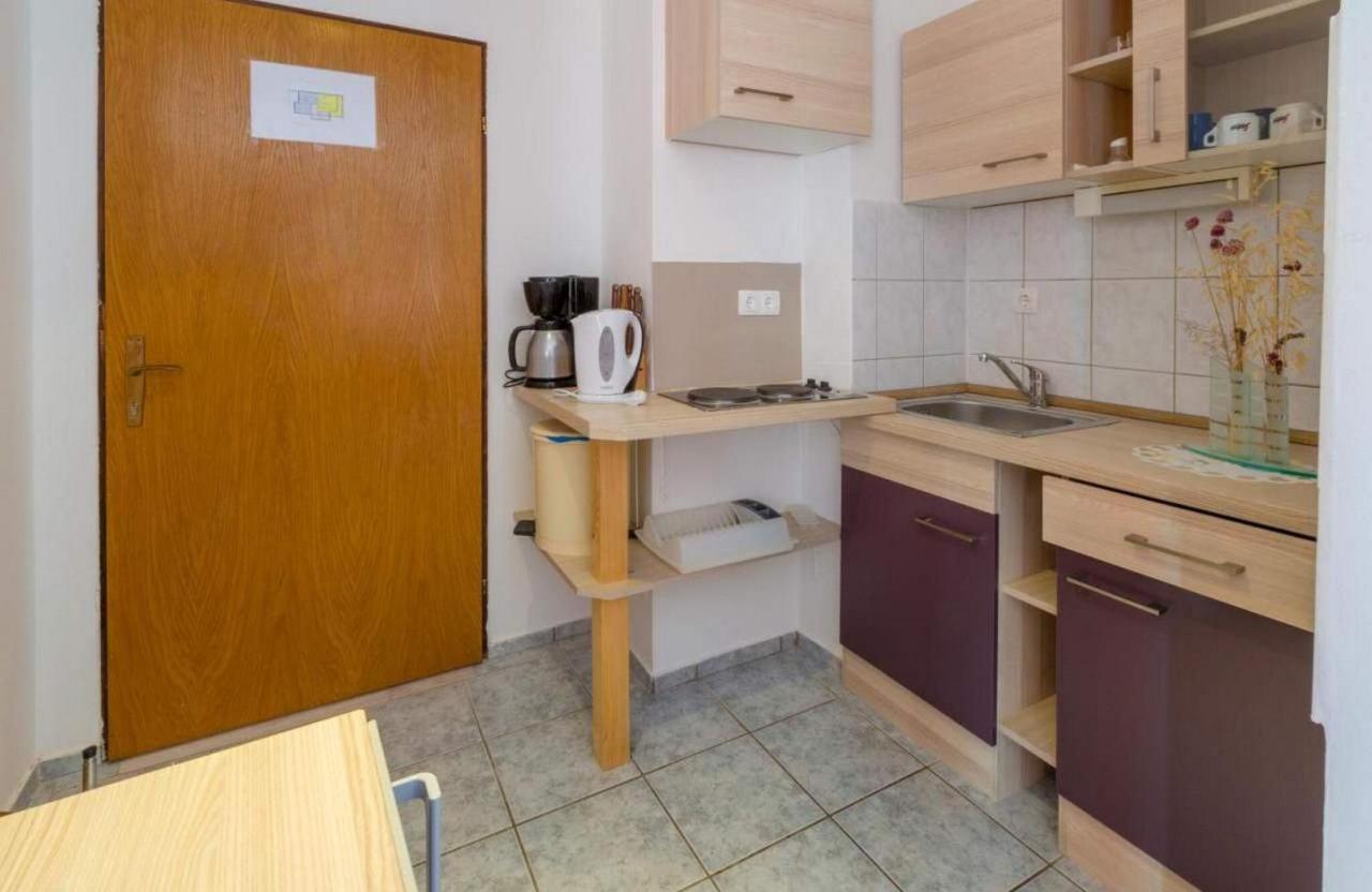 Apartment Navy Apartments Jadranovo