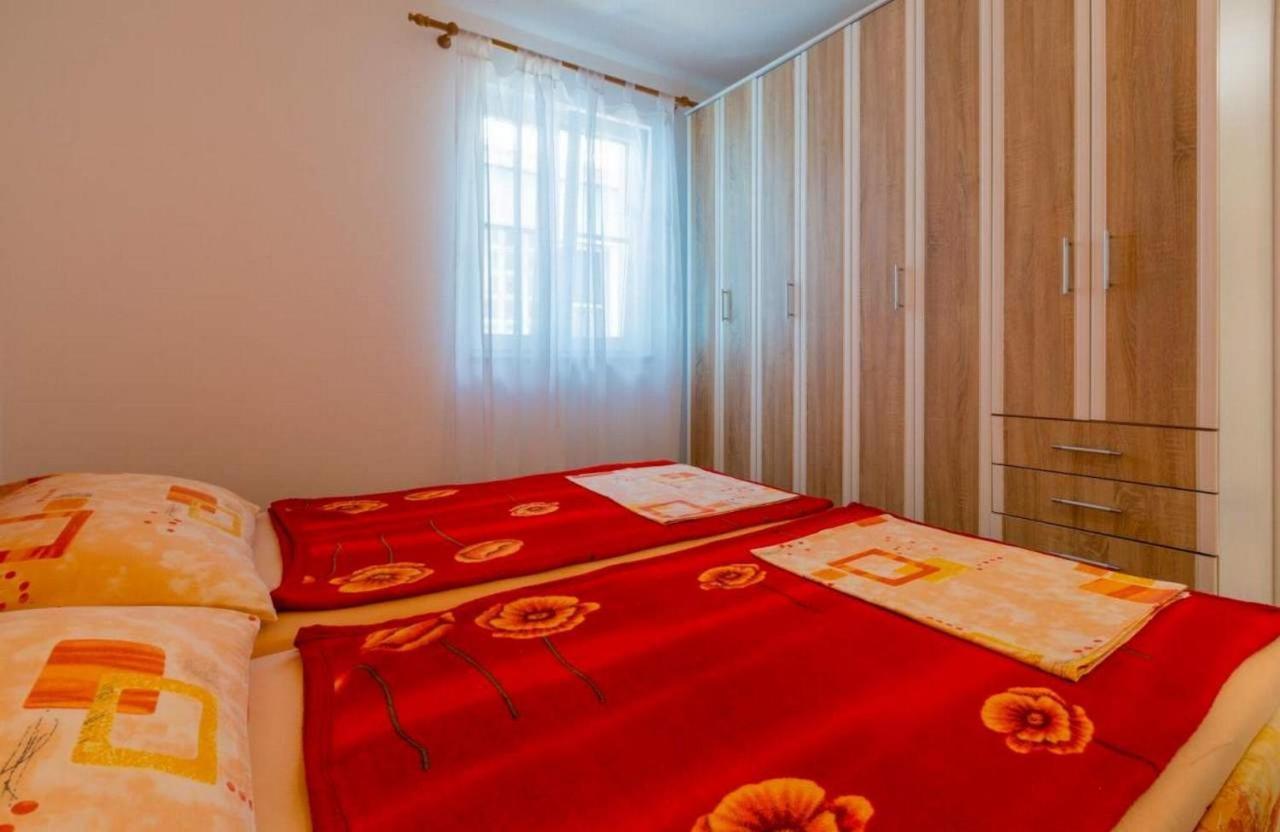 Navy Apartments Apartman Jadranovo