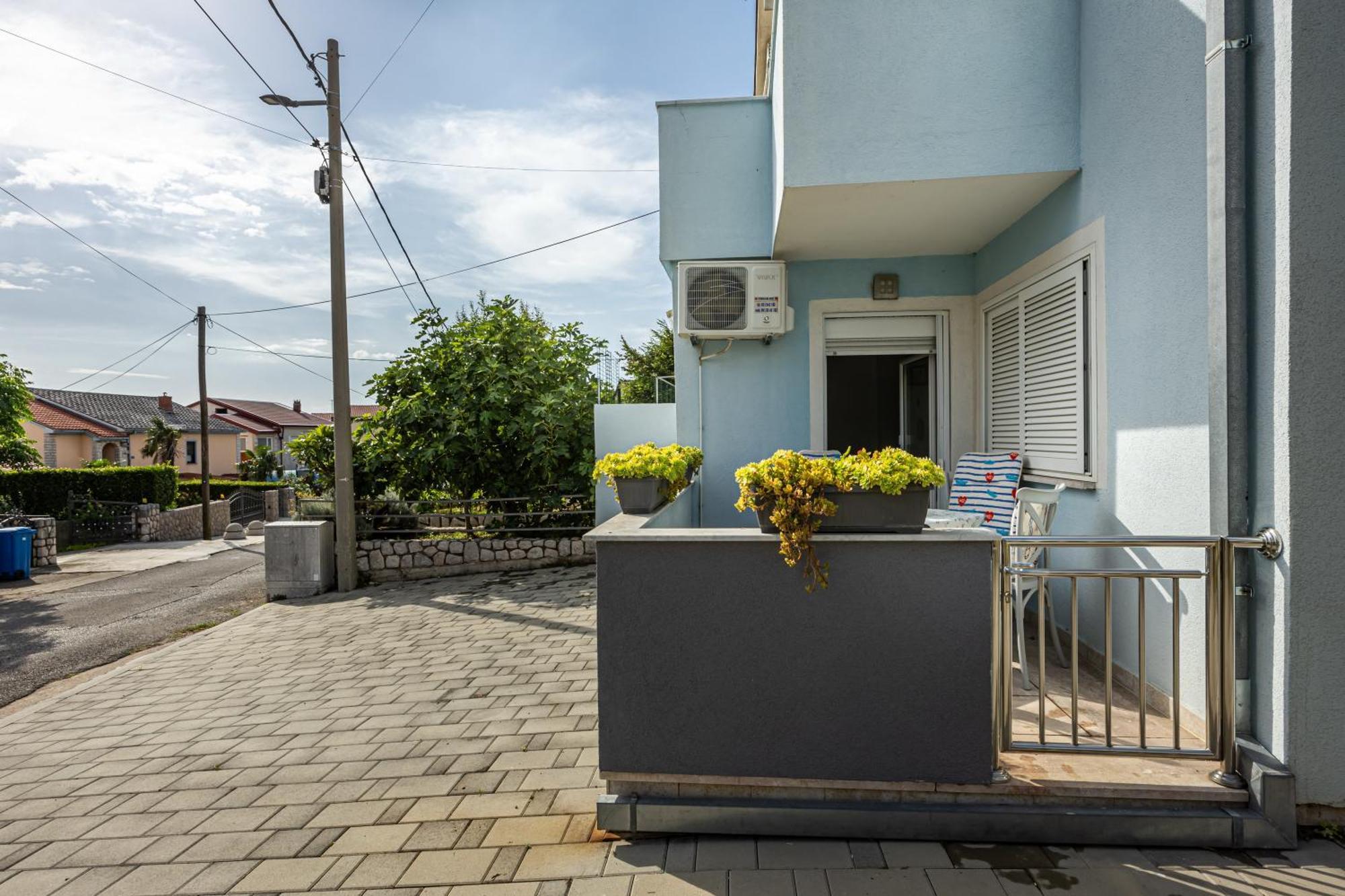 Navy Apartments Jadranovo
