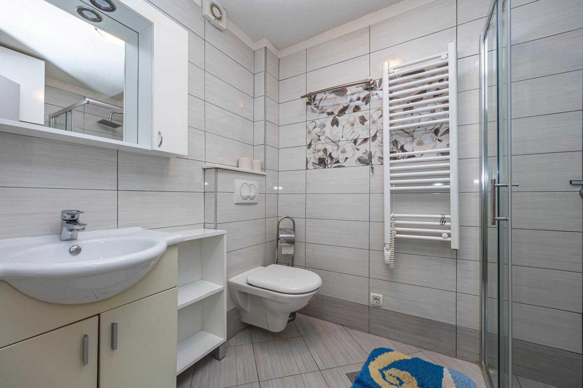 Apartman Navy Apartments